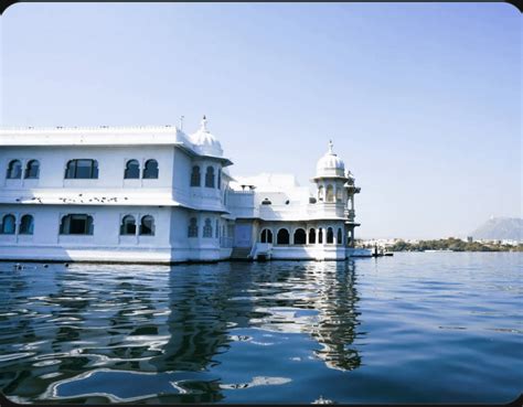 Lake Palace Udaipur : r/IncredibleIndia