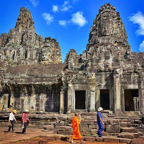 Chiêm Ngưỡng Ngôi đền Bayon Với Kiến Trúc Có 1 0 2