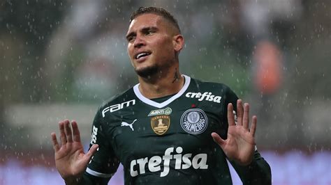 Navarro Est De Malas Prontas E Novo Destino Surpreende O Palmeiras