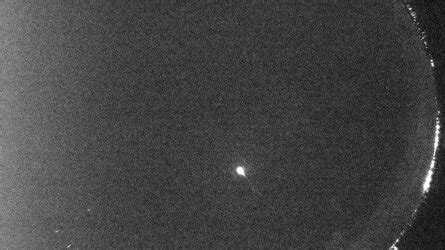 Esa Stunning Meteor Captured By Esa S Fireball Camera In C Ceres Spain