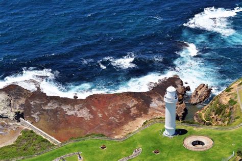 Wollongong Lighthouse | Lighthouse, Wollongong, Countryside