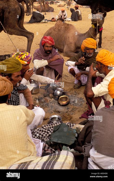 Marwari people nomadic tribe rajasthan hi-res stock photography and ...