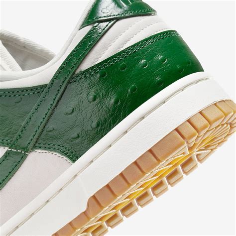 Nike Wmns Dunk Low Lx “gorge Green Ostrich”が国内発売開始[fj2260 002] Up To Date