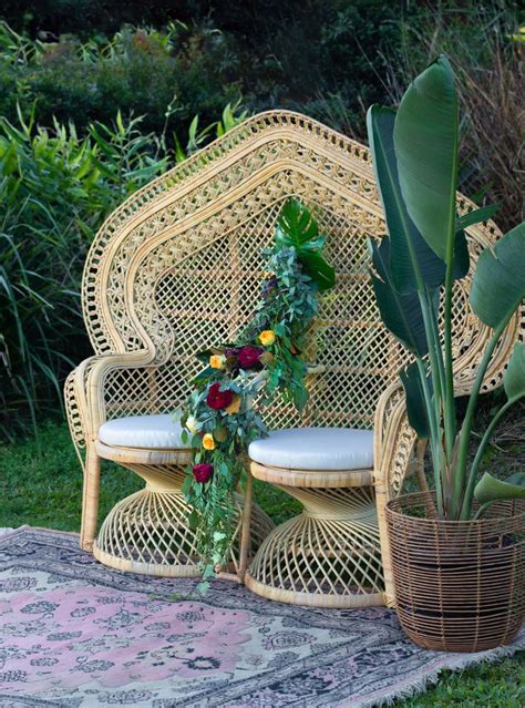 Double Style Rattan Peacock Chair With A Naturalfinish This Unique