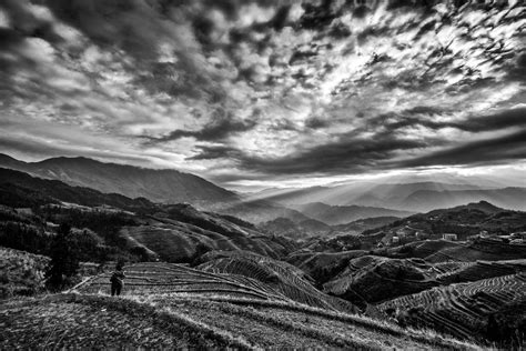 Sfondi Luce Del Sole Paesaggio Monocromo Cina Collina Natura