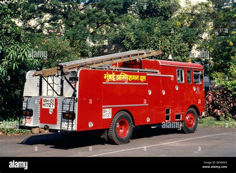 Truck Fire Brigade Mumbai India Stock Photo 26909797 Alamy