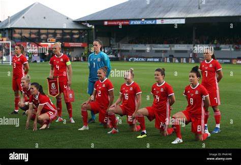 Wales women football team photo hi-res stock photography and images - Alamy