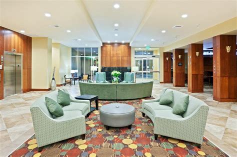 Holiday Inn Yakima Hotel (Yakima (WA)) - Deals, Photos & Reviews