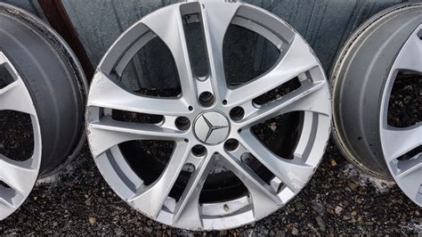 FELGI ALUMINIOWE MERCEDES C KLASA W205 17 CALI ET 38 Części zamienne