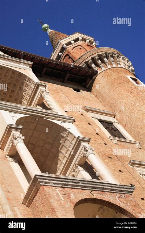 Palazzo Ducale Urbino Italy Stock Photo Alamy