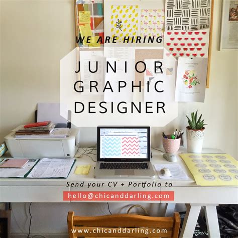 CHIC & DARLING: We are hiring: Junior Graphic Designer & Interns