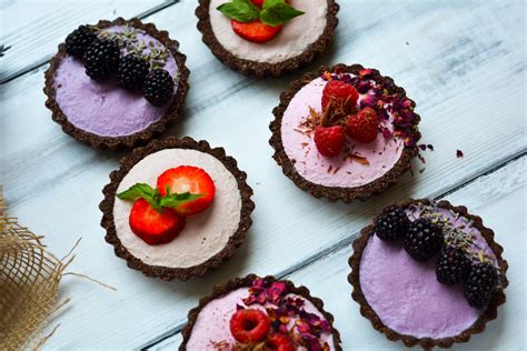 Seasonal Berry Mousse Tarts Gluten Free Raw Vegan Paleo