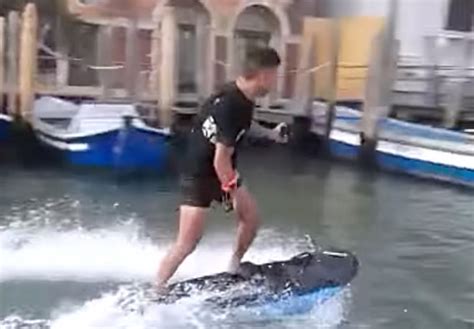 B Rgermeister Sauer Respektlose Touristen Surfen Durch Venedig Exxpress