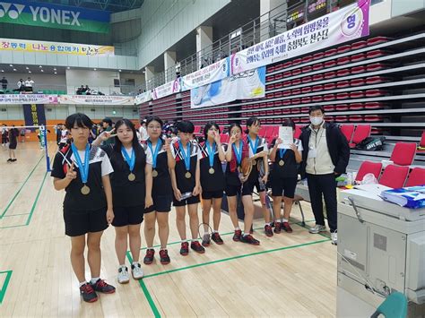 제주중앙여중 전국학교스포츠클럽축전 배드민턴 준우승