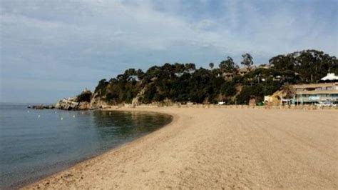 Mor Una Dona De Anys Ofegada A La Platja De Lloret De Mar