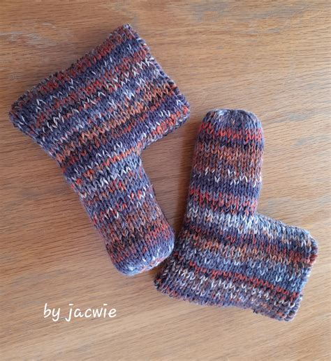 Hausschuhe | Handarbeitsfrau