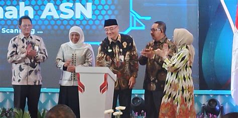 Jatim Borong 39 Bkn Award 2023 Gubernur Khofifah Ini Sangat