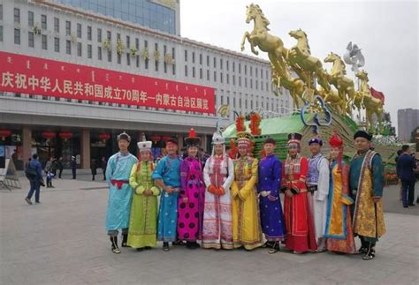 推荐 所有人，国庆70周年内蒙古彩车载誉归来，快来这里参观吧！ 每日头条