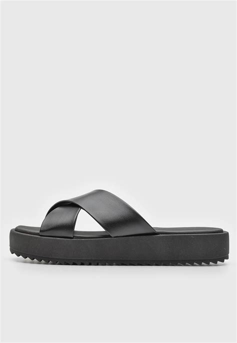 Rasteira Flatform Moleca Lisa Preta Compre Agora Dafiti Brasil