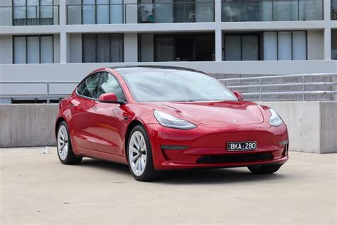 2021 Tesla Model 3 Long Range Car Review • Exhaust Notes Australia