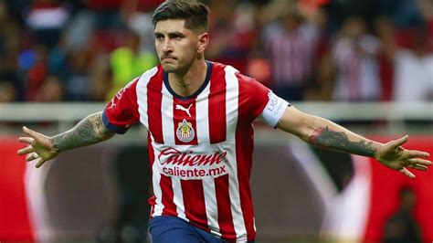 Chivas Pocho Guzm N Reconoce Su Puesto Como Referente Del Reba O