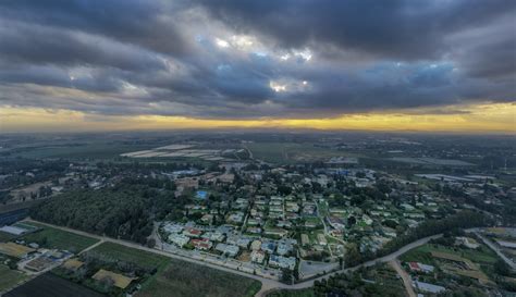 Group Tour And Private Show On Kibbutz Mishmar Hasharon
