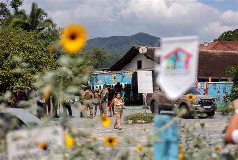 Ataque Em Blumenau Creche Vai Pedir Apoio Psicológico Ao Governo