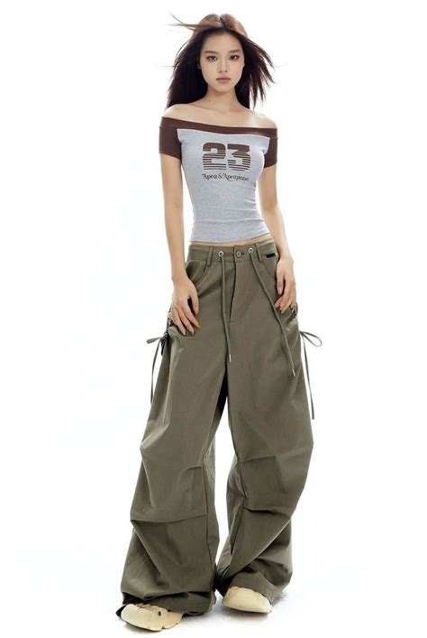 Cargo Jogger Pants With Side Pockets And Drawstrings Casual Style