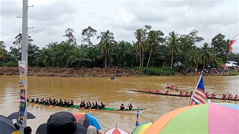 Final Lomba Balap Sampan Perahu Dayung Di Malaysia Sarawak Youtube