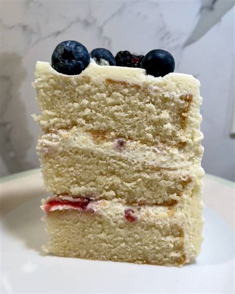 Whole Foods Berry Chantilly Cake Review The Kitchn