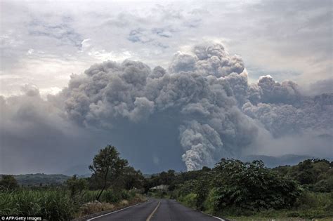 Ash Spews Four Miles Into The Air From Erupting Mexican Volcano Daily