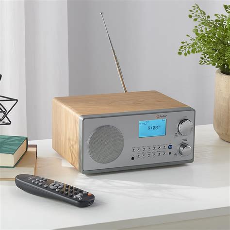 The Best Hd Tabletop Radio Hammacher Schlemmer