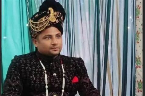 Mumbai Cricketer Sarfaraz Khan Gets Married In Kashmir News18