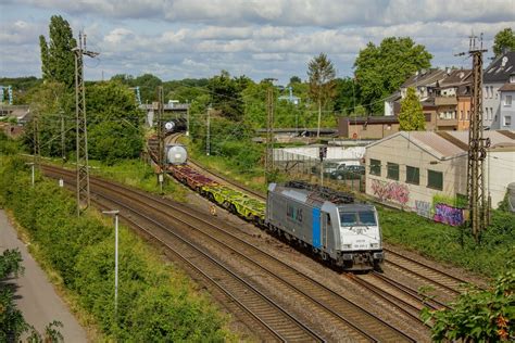 Lineas In Oberhausen Osterfeld Juli Bahnbilder De