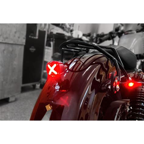 Feu Arri Re Universel Gt Rouge Leds Koso Ce En Stock Sur Bixess