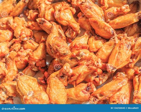 Fried Naked Chicken Wings Image Stock Image Du Cuit 134250045