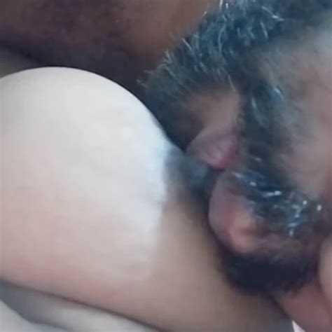 Sexy ehefrau mit dicken möpsen reitet auf schwanz sex von ehemann xHamster