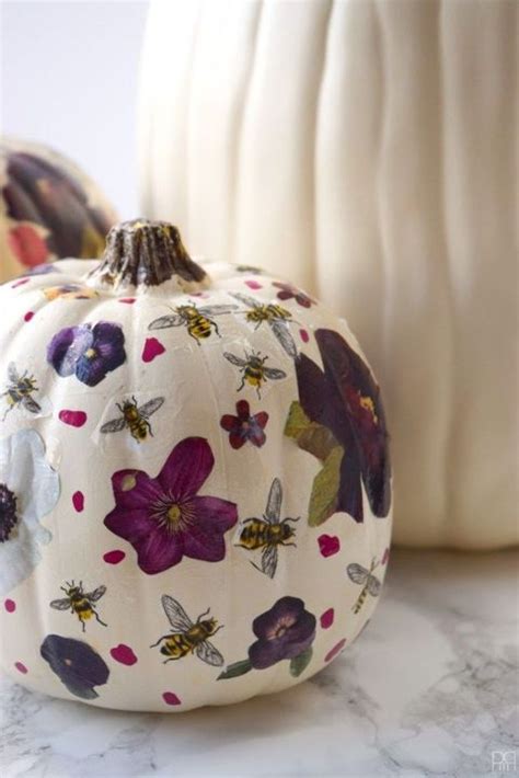 12 Brilliant Crafts To Transform Dollar Store Plastic Pumpkin Buckets