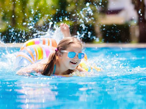 Des règles plus sévères pour contrer les noyades dans les piscines