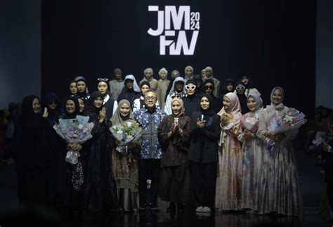 Mendag Zulhas Optimis Indonesia Jadi Pusat Fashion Muslim Dunia Jmfw