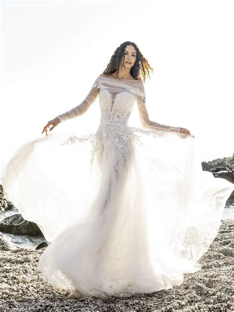 Abito Arachide Collezione Sposa Alessandro Angelozzi