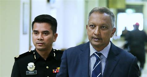 Ex Banker Received Us6m As Commission For Handling 1mdb Transactions