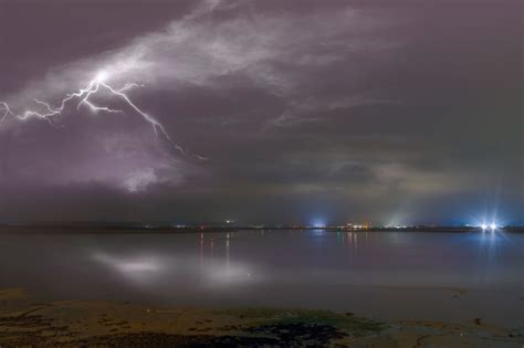 Weather Warning Issued With Thunderstorms To Hit The Uk Upday News