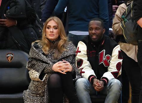 Adele Ignoring Cameras At Nba Game Becomes Viral Meme Popsugar Celebrity Uk