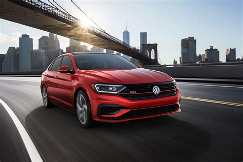 Jetta Red