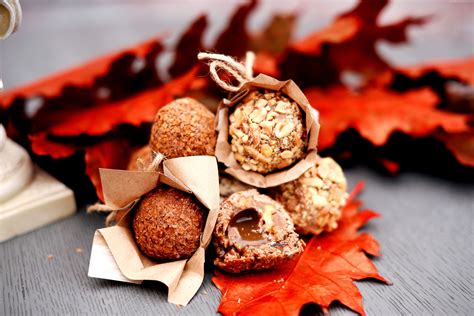 3840x2160 resolution | chocolate truffles with peanuts HD wallpaper ...