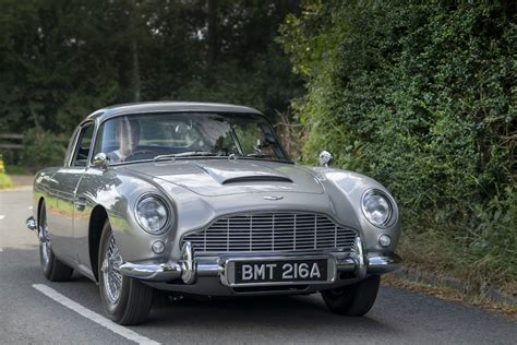 James Bond Star Sir Sean Connerys Aston Martin Db5 Is Up For Sale