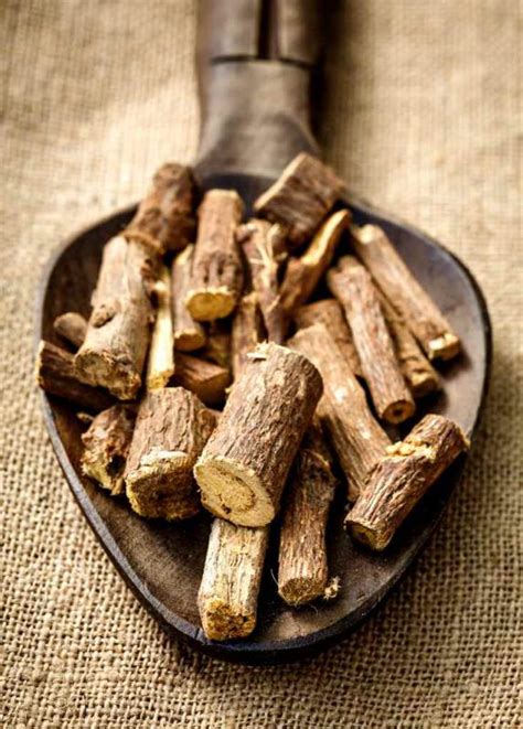 Licorice Health Benefits And Ways To Use This Tasty Stick