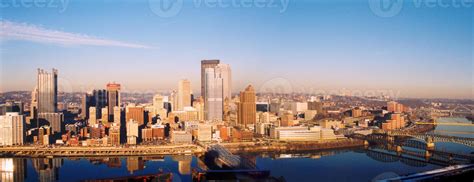 Pittsburgh Skyline 821787 Stock Photo at Vecteezy