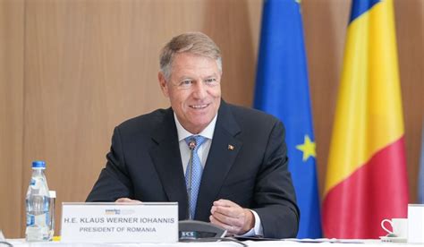 Klaus Iohannis mesaj de Ziua Drapelului naţional Drapelul este cel